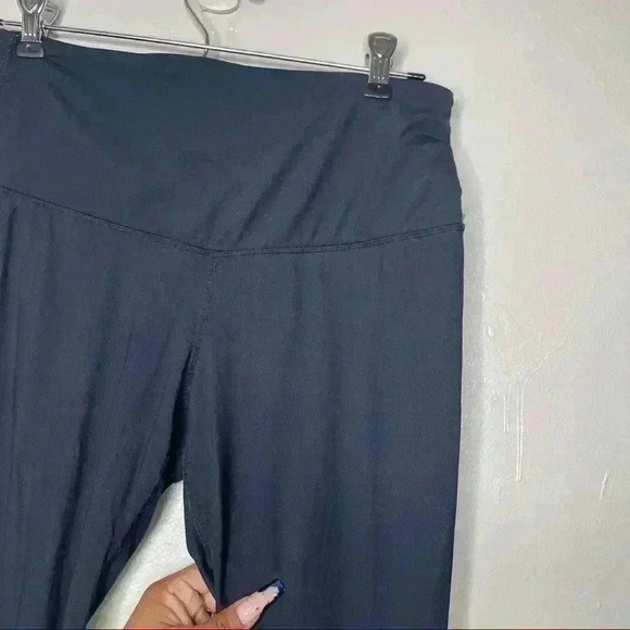 Fabletics Black High Rise Mesh Tights Leggings - Picture 5 of 7